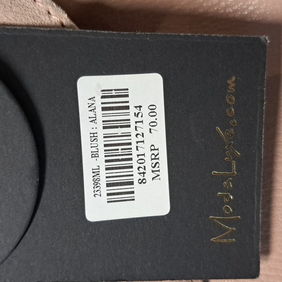 NWT Chic Pink Leather Crossbody Bag with Adjustable Strap By Moda Luxe - Picture 11 of 11